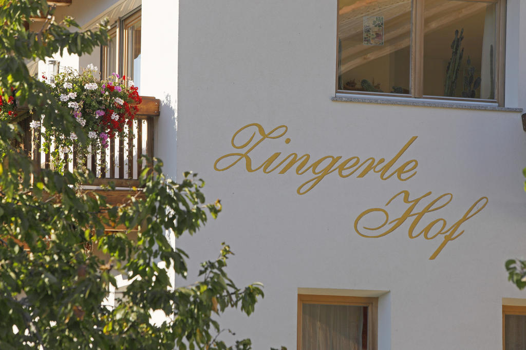 Chalet & Appartement Zingerlehof Trens Campo di Trens Luaran gambar